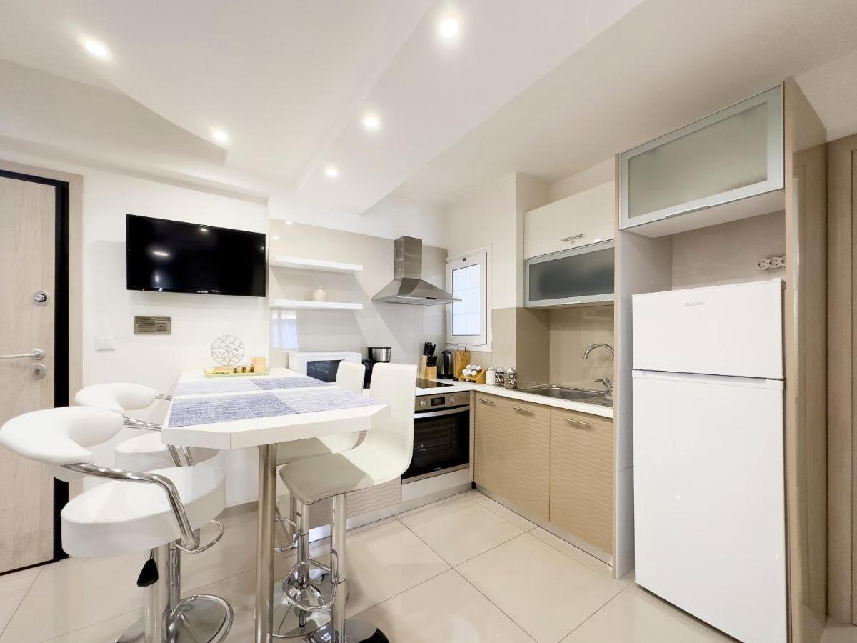 Mihail Voda Modern 55Sqm In Athens Apartment Ngoại thất bức ảnh
